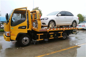 洛龙附近拖车救援24小时服务热线